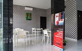 Reddoorz Plus Near Teras Kota 3